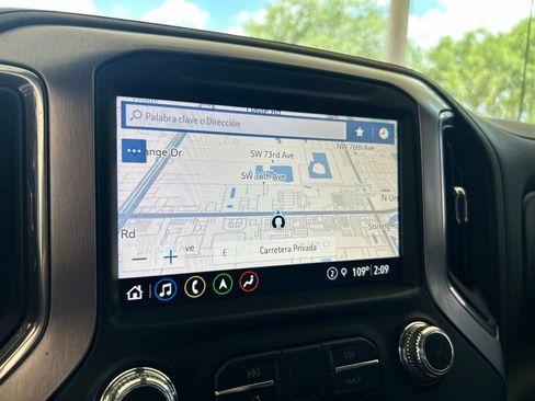 Used 2021 GMC Sierra 1500 SLT w/ SLT Premium Plus Package AWD/4WD image 6