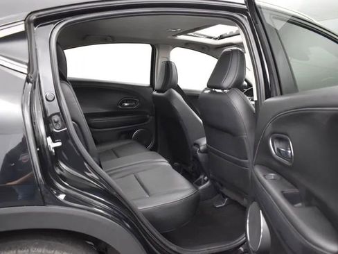 Used 2022 Honda HR-V EX-L image 18