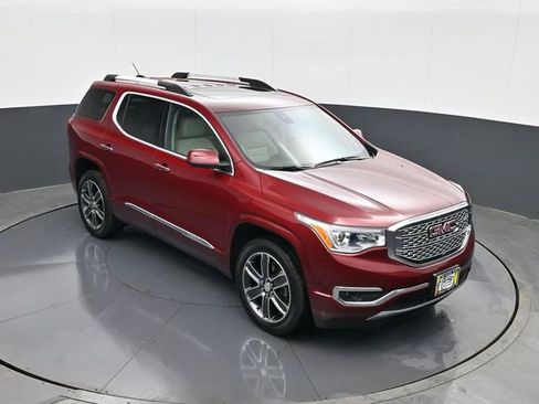 Used 2018 GMC Acadia Denali w/ Technology Package image 16