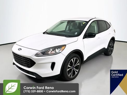 Used 2022 Ford Escape SE w/ SE Sport Appearance Package AWD/4WD image 4