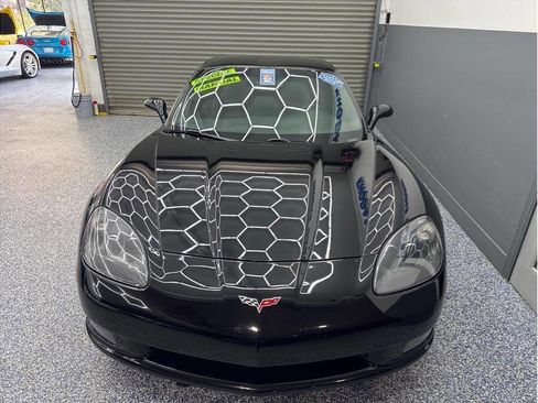 Used 2008 Chevrolet Corvette Coupe w/ Preferred Equipment Group RWD image 8