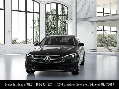 Used 2025 Mercedes-Benz C 300 4MATIC Sedan image 42