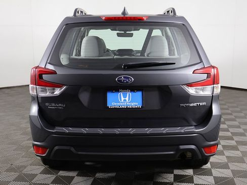 Used 2023 Subaru Forester AWD/4WD image 9