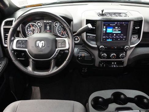 Used 2022 RAM 2500 Big Horn AWD/4WD image 25