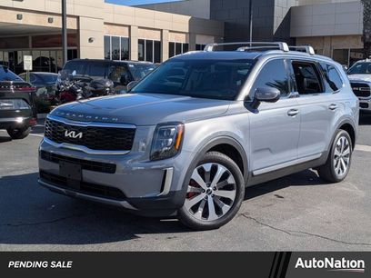 Used 2022 Kia Telluride EX w/ EX Premium Package
