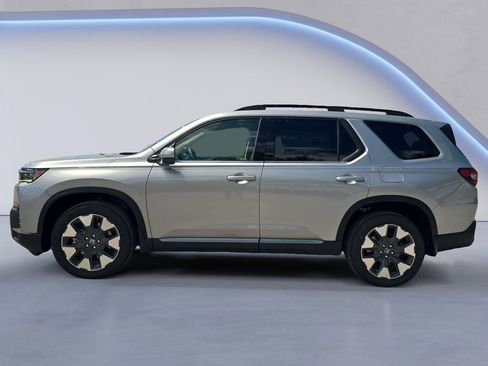 New 2026 Honda Pilot Elite image 2