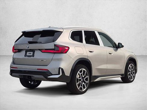 New 2027 BMW X1 xDrive28i AWD/4WD image 2