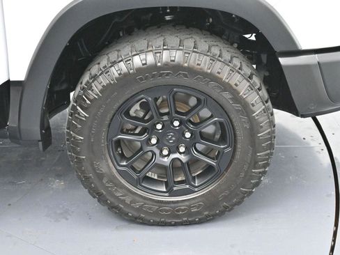 Used 2025 RAM 1500 Rebel image 32