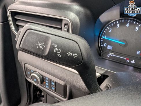 Used 2023 Ford Explorer XLT w/ Equipment Group 202A AWD/4WD image 17