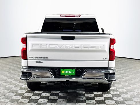 Used 2021 Chevrolet Silverado 1500 LT RWD image 6