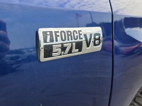 Used 2014 Toyota Tundra Limited w/ Limited Premium Package AWD/4WD image 15