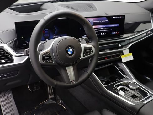 New 2026 BMW X6 xDrive40i w/ Climate Comfort Package image 6