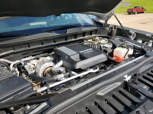 Used 2020 Chevrolet Silverado 1500 LT w/ All-Star Edition AWD/4WD image 35