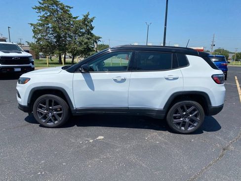 Used 2026 Jeep Compass Limited AWD/4WD image 6