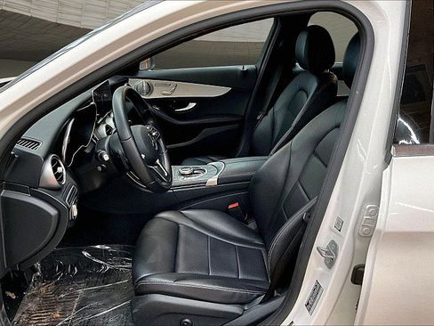 Used 2021 Mercedes-Benz C 300 Sedan w/ Premium Package image 24