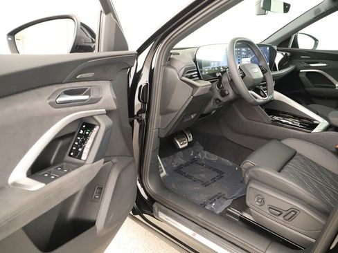 New 2026 Audi SQ5 Premium Plus AWD/4WD image 14