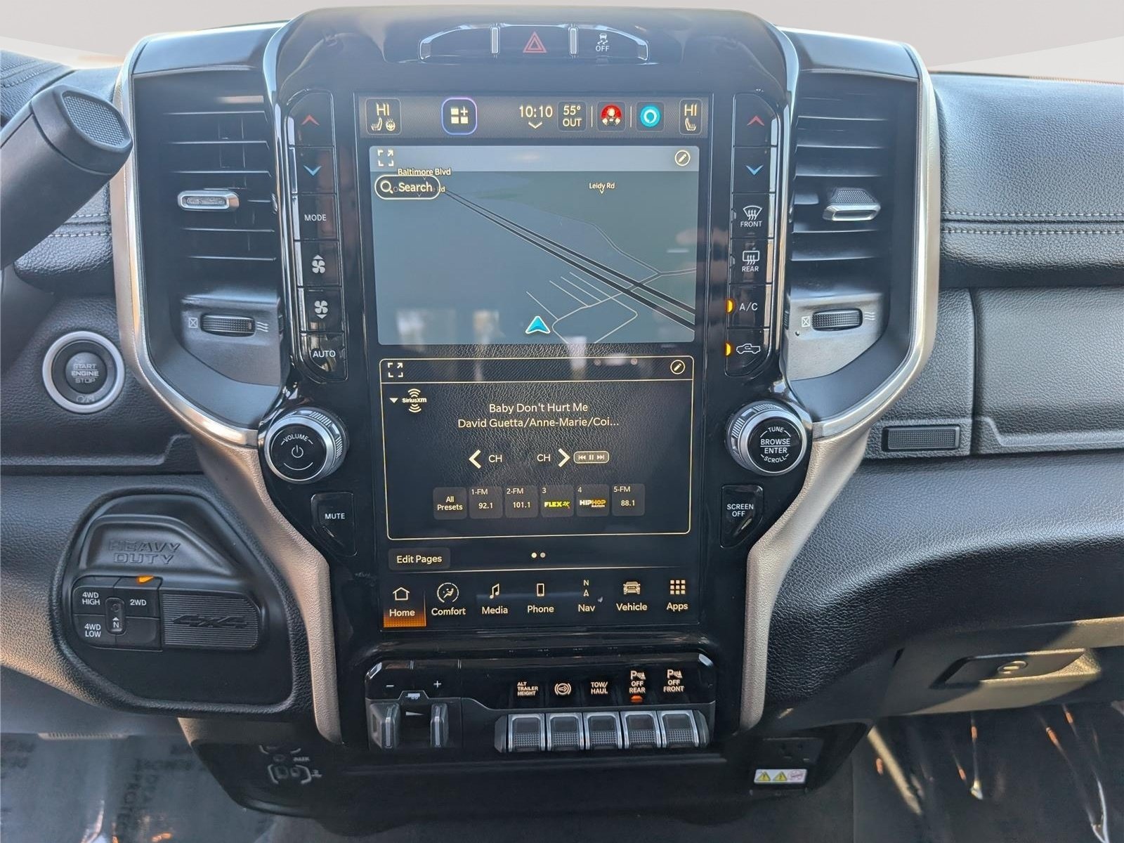 Used 2023 RAM 3500 Laramie AWD/4WD image 32