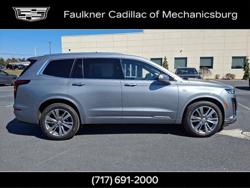 Used 2023 Cadillac XT6 Premium Luxury w/ Technology Package image 7