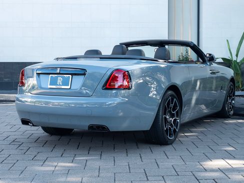 Certified 2021 Rolls-Royce Dawn RWD image 20