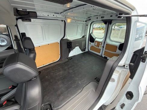 Used 2022 Ford Transit Connect XL image 7