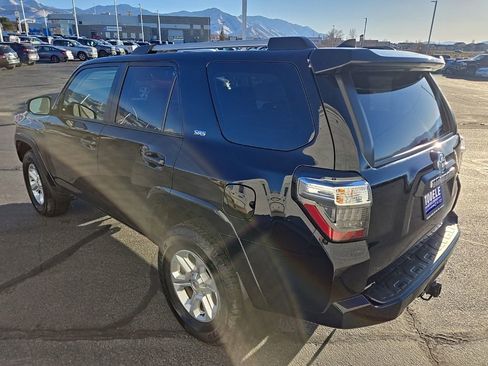 Used 2024 Toyota 4Runner SR5 image 6