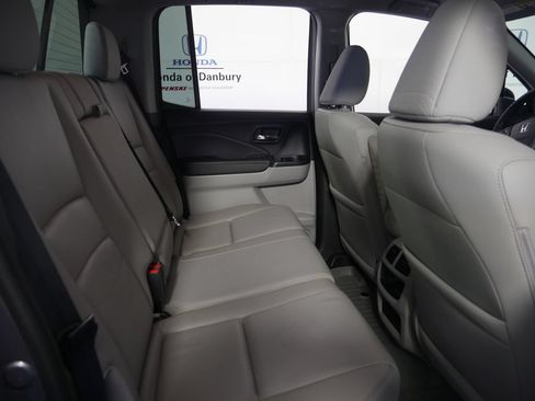 Used 2019 Honda Ridgeline RTL-T image 8