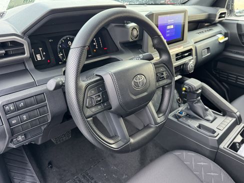 Used 2026 Toyota Tacoma SR image 15