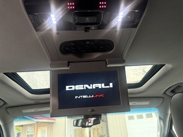 Used 2018 GMC Yukon Denali w/ Open Road Package AWD/4WD image 21
