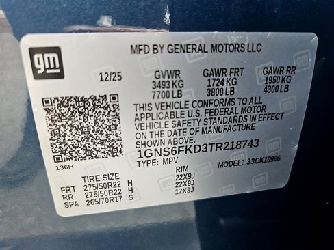 New 2026 Chevrolet Suburban Premier image 18