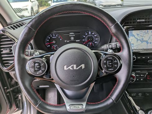 Certified 2022 Kia Soul Turbo FWD image 29