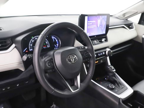 Used 2024 Toyota RAV4 XLE Premium w/ Weather Package image 21