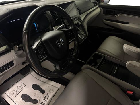 Used 2019 Honda Odyssey EX-L image 3