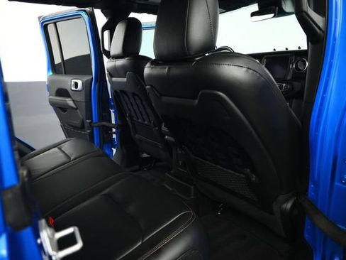 Used 2022 Jeep Wrangler Unlimited Rubicon w/ Trailer Tow Package AWD/4WD image 65
