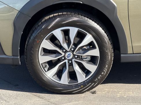 Certified 2024 Subaru Outback Limited image 33