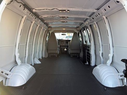 New 2025 Chevrolet Express 3500 Extended w/ Driver Convenience Package image 12