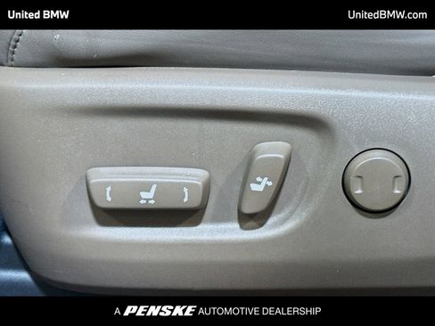 Used 2022 Lexus GX 460 Premium w/ Premium Package AWD/4WD image 4