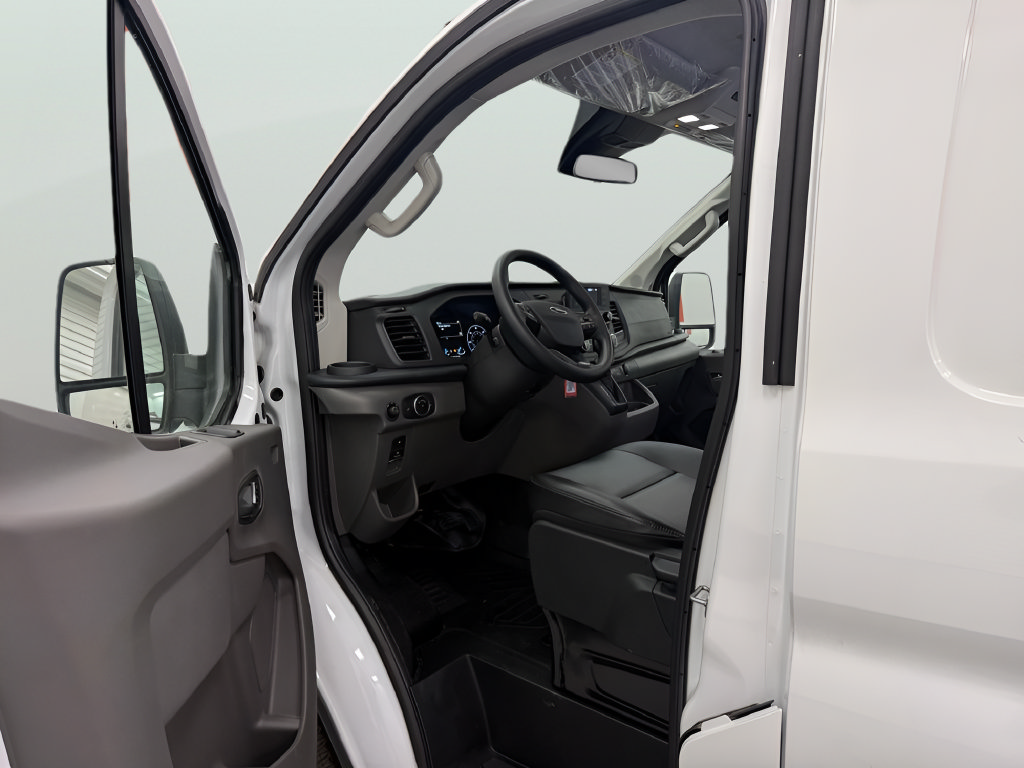 Used 2024 Ford Transit 150 Low Roof RWD image 10