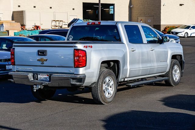 Used 2018 Chevrolet Silverado 1500 LT w/ All Star Edition AWD/4WD image 5