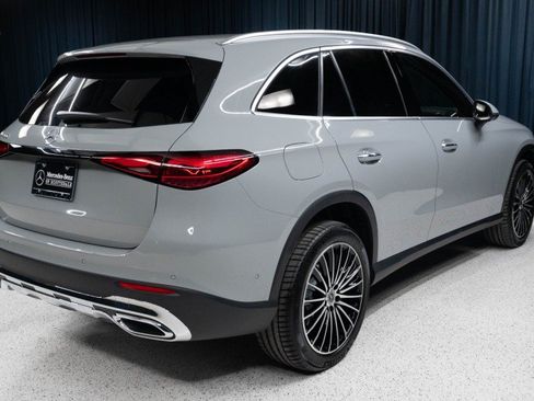 New 2027 Mercedes-Benz GLC 300 image 5