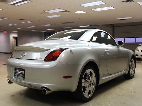 Used 2002 Lexus SC 430 Convertible image 26