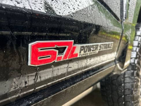 Used 2025 Ford F250 Platinum AWD/4WD image 5
