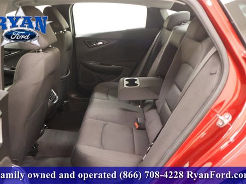 Used 2024 Chevrolet Malibu LT image 12