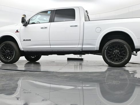 New 2025 RAM 3500 Limited image 39