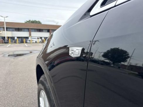 Certified 2024 Cadillac XT5 Luxury w/ LPO, Floor Liner Package AWD/4WD image 12