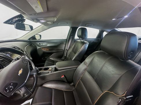 Used 2015 Chevrolet Impala LTZ FWD image 22