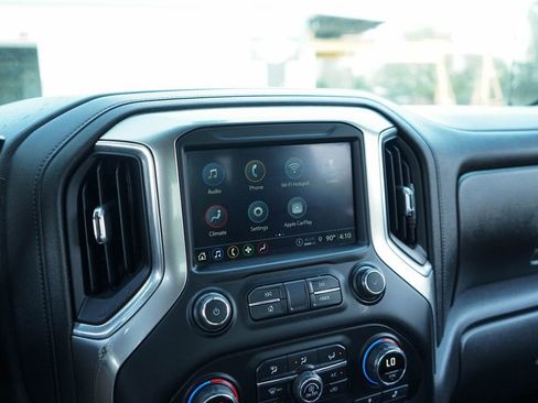 Used 2021 Chevrolet Silverado 1500 LT Trail Boss w/ Convenience Package II image 22