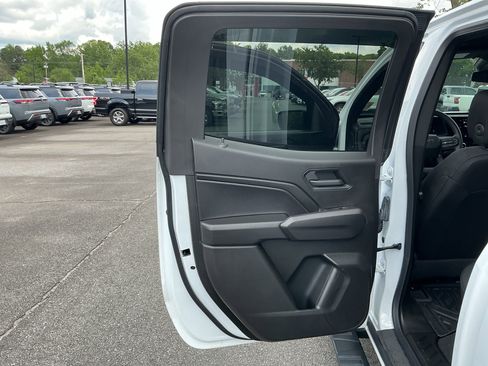 Used 2026 Chevrolet Colorado Trail Boss AWD/4WD image 14