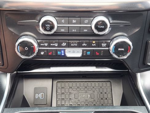 Used 2024 Ford F150 Raptor AWD/4WD image 18