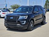 Used 2017 Ford Explorer Sport image 3