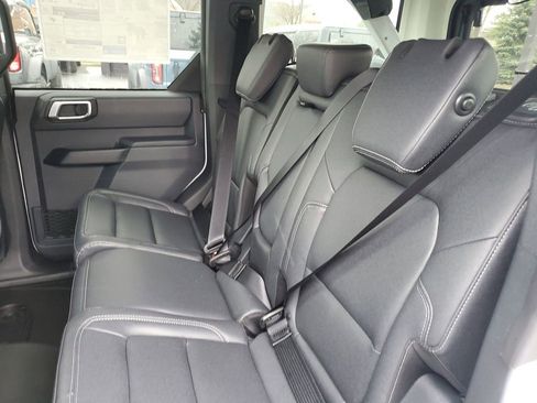 New 2025 Ford Bronco Big Bend w/ Black Diamond Package image 26